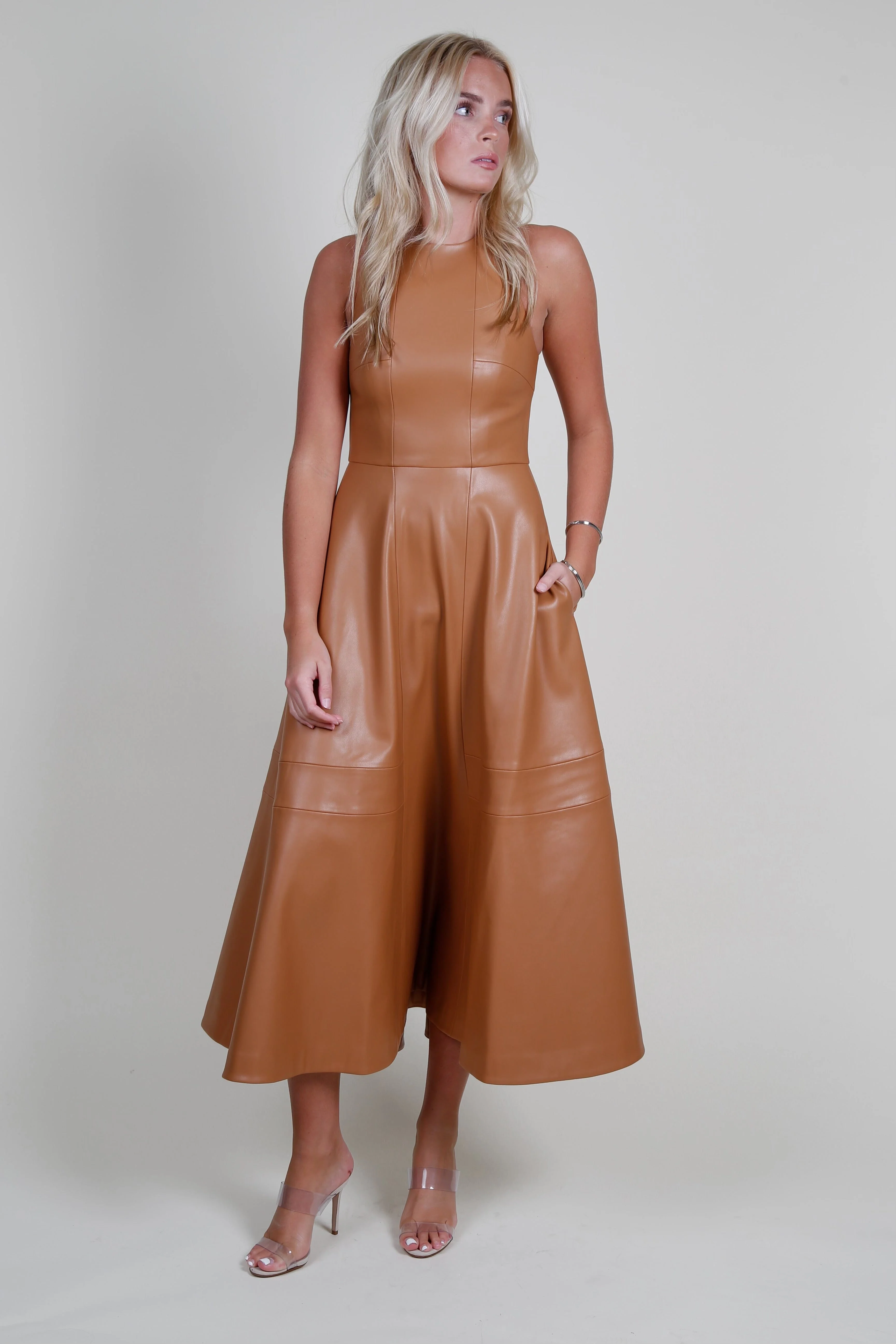 ALEXIS | England Dress - Saddle - Image 5