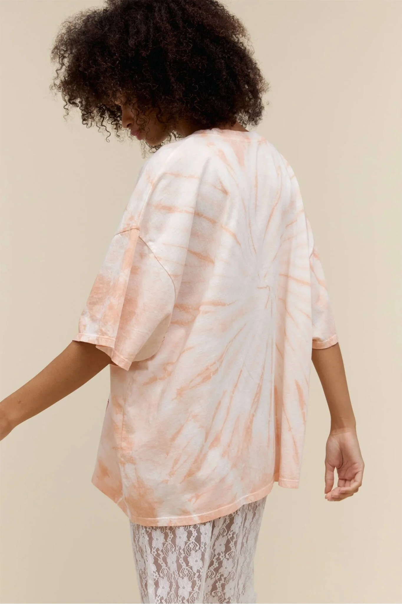 DAYDREAMER | Janis Joplin In Concert Tee - Sun Burst - Image 3