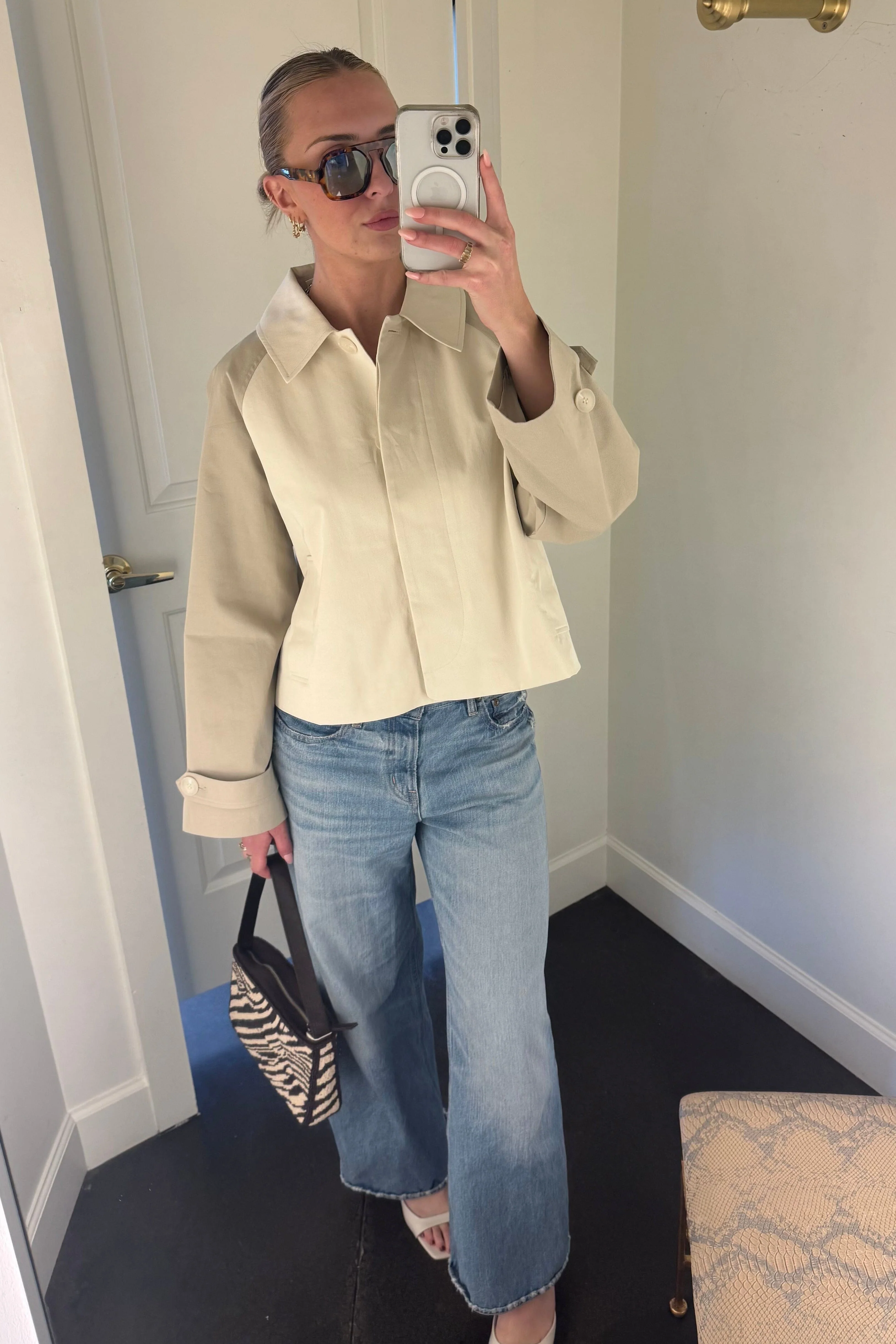 ELODIE | Cropped Trench Coat - Neutral