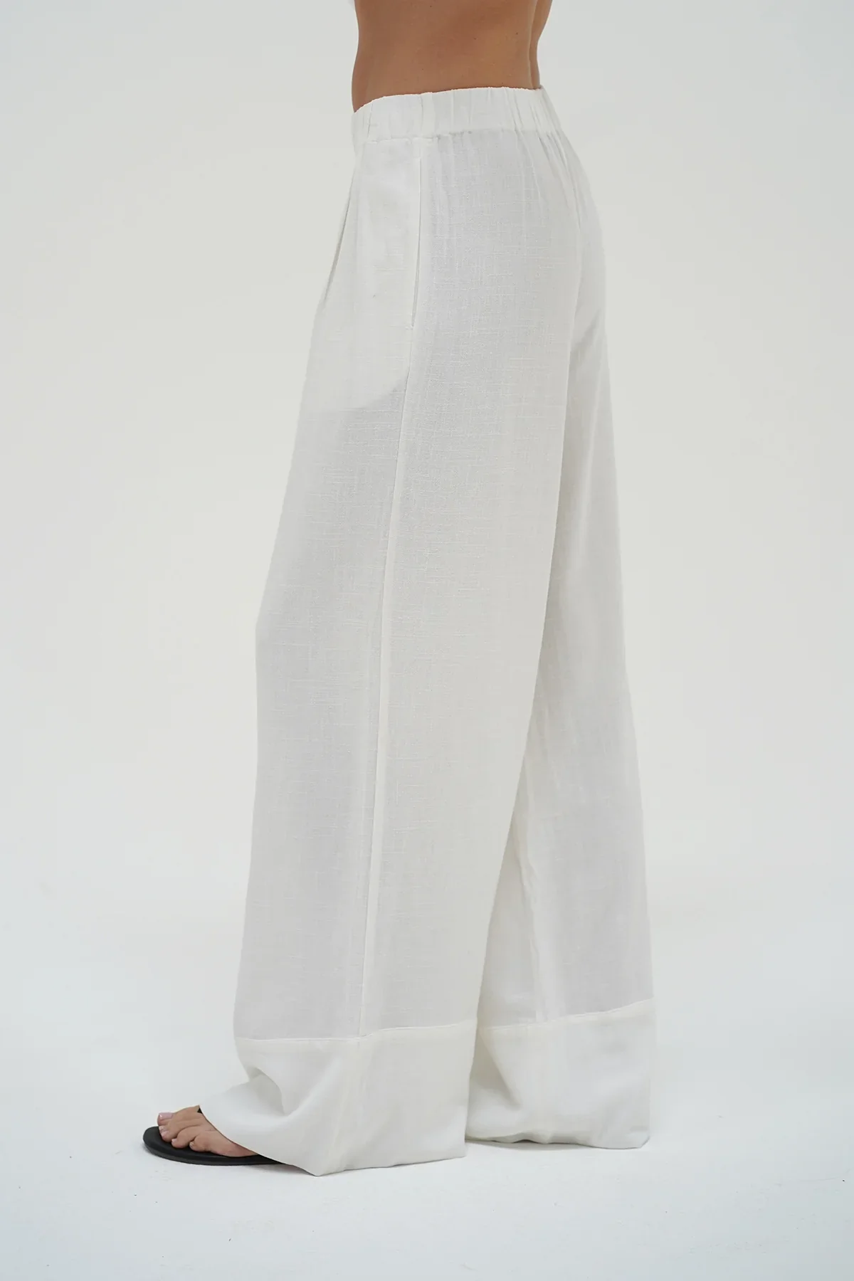 LNA | Kiana Linen Pull on Pant - Whisper White - Image 3
