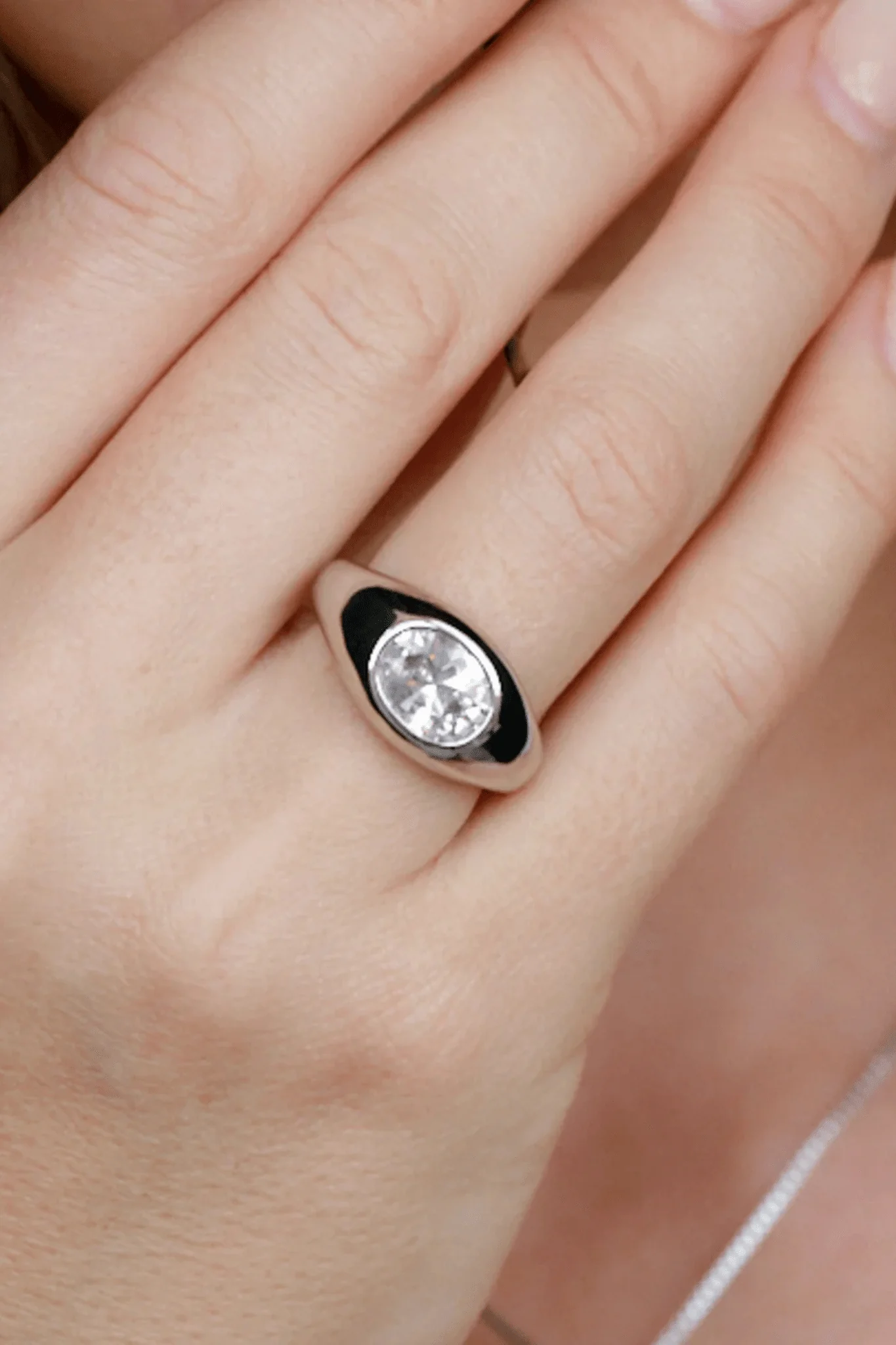 LUV AJ | The Oval Orbit Bezel Ring - Silver - Image 2