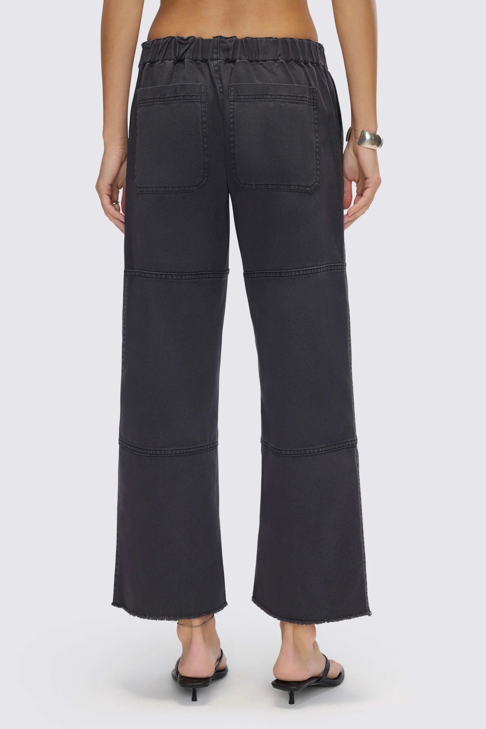 RE/DONE | Beach Pant Crop - Washed Black - Image 2