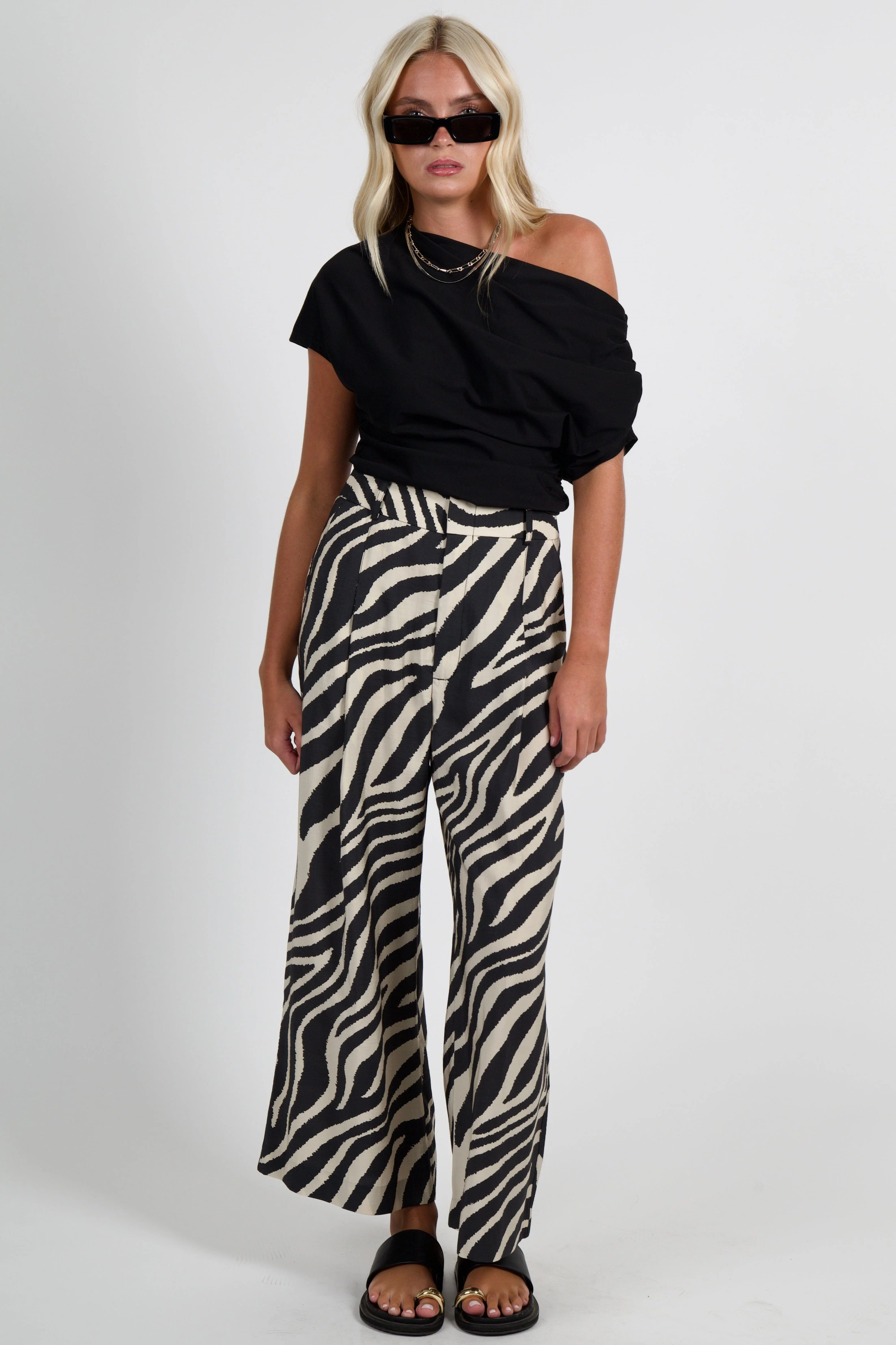 SMYTHE | Cropped Pleated Trouser -White/Black