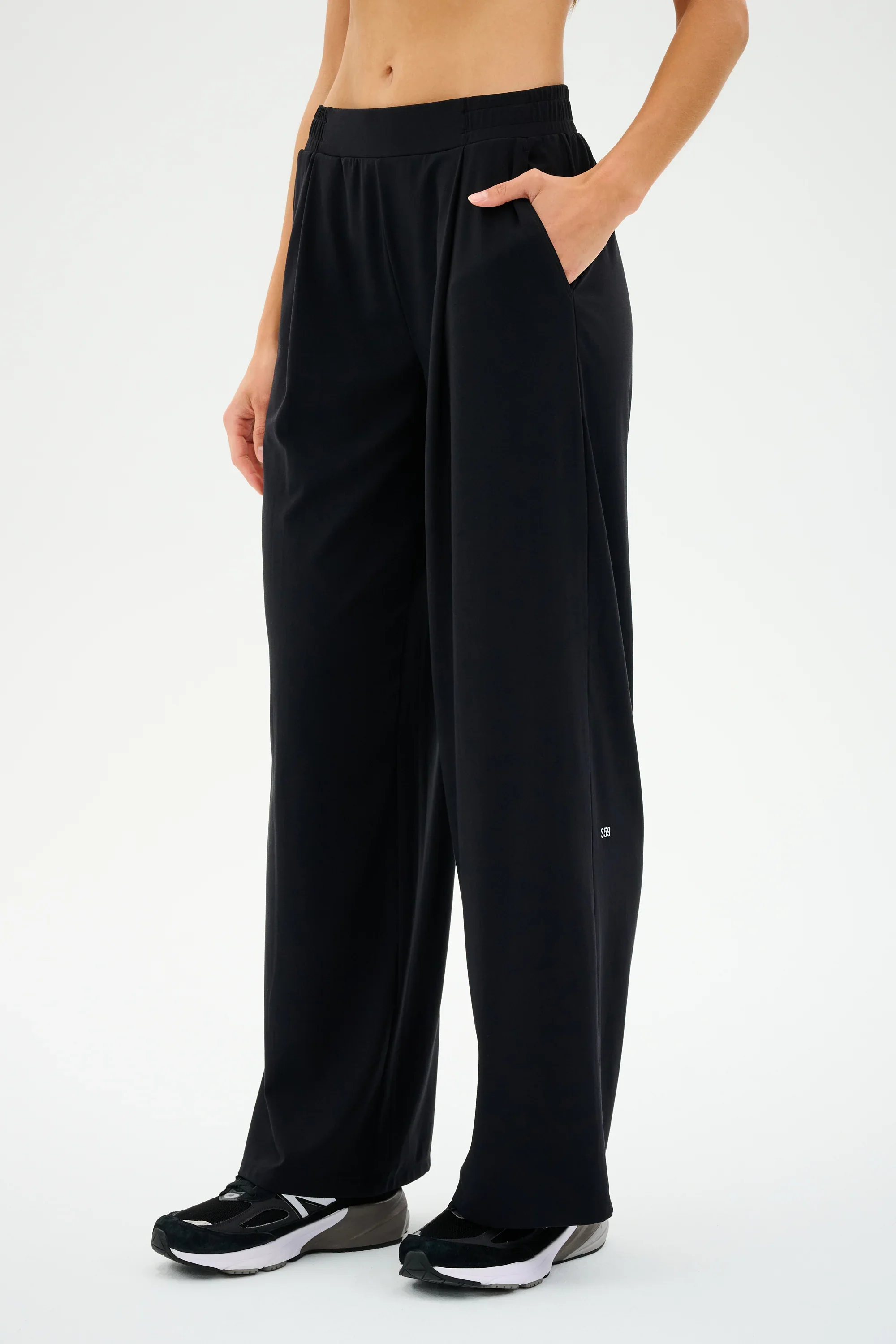 SPLITS59 | Lucas Airweight Trouser - Black - Image 5